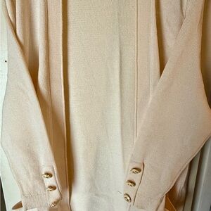 St. John Cream Blazer with Structured Design